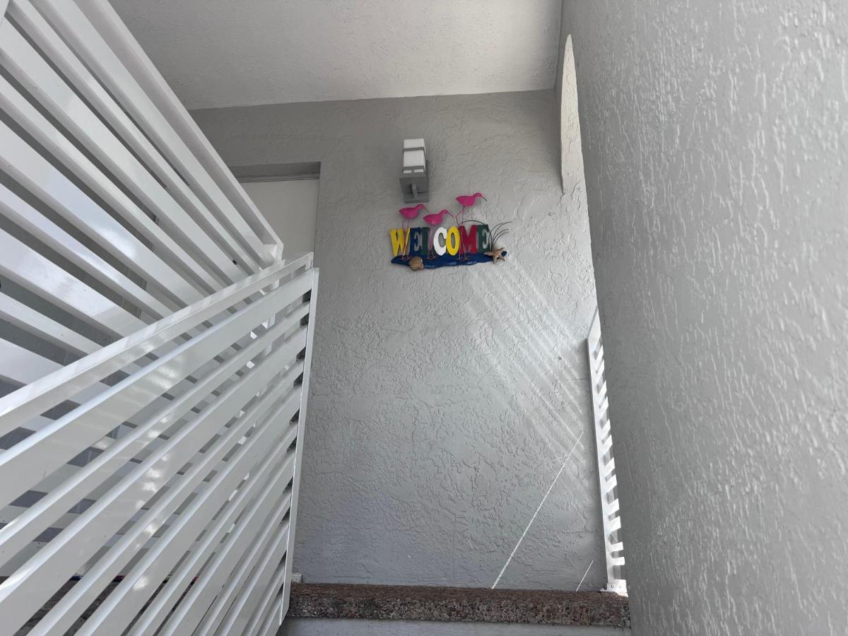 Stylish 2 Bedrooms Apartment By Miami International Airport エクステリア 写真